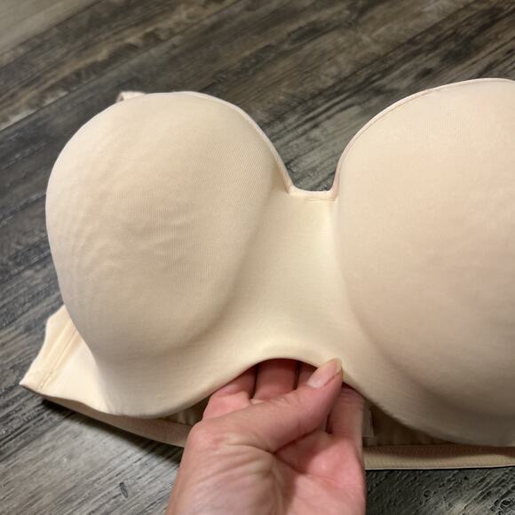 Cacique Lightly Lined Balconette Bra 42D Nude Underwire T-Shirt Smoothing - Picture 2 of 8